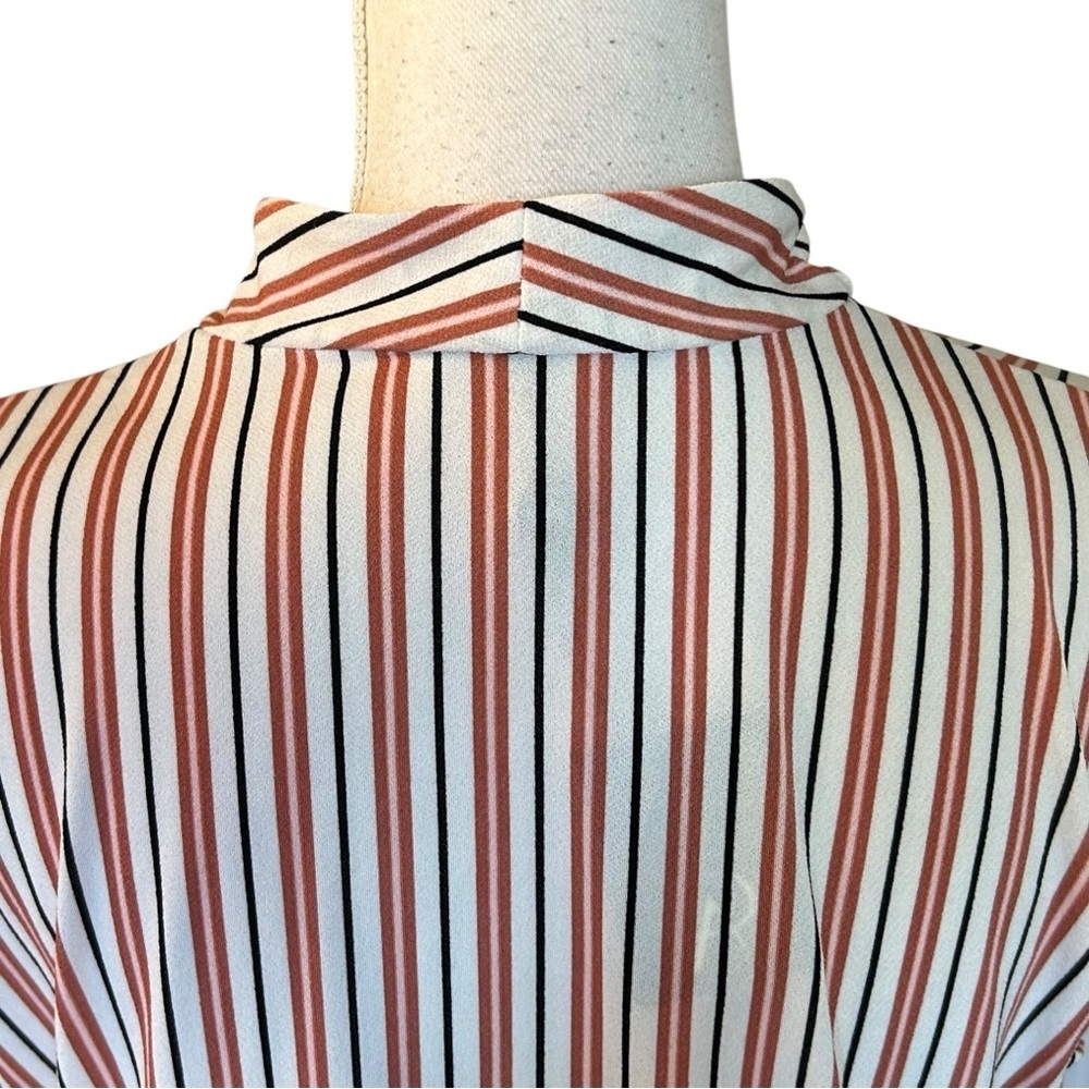 NEW Adrianna Papell Women's Vertical Stripe Wrap Top SZ Medium White Multicolor - Picture 5 of 7